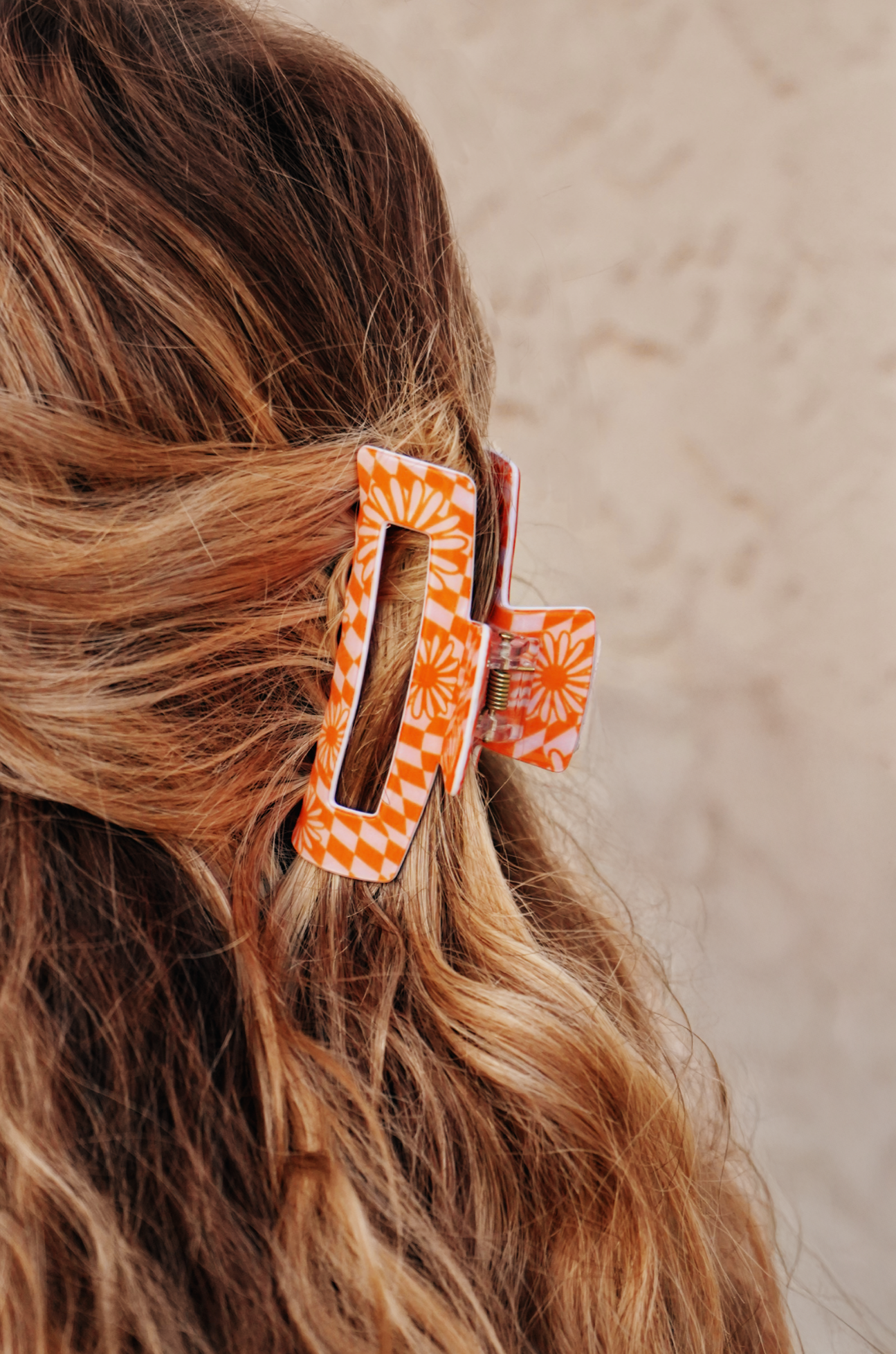 Groovy Claw Clip