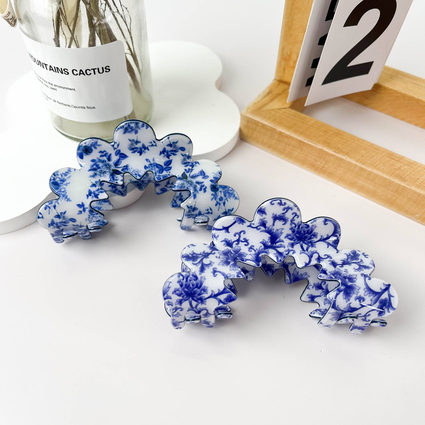 Wave Flowers Claw Clip