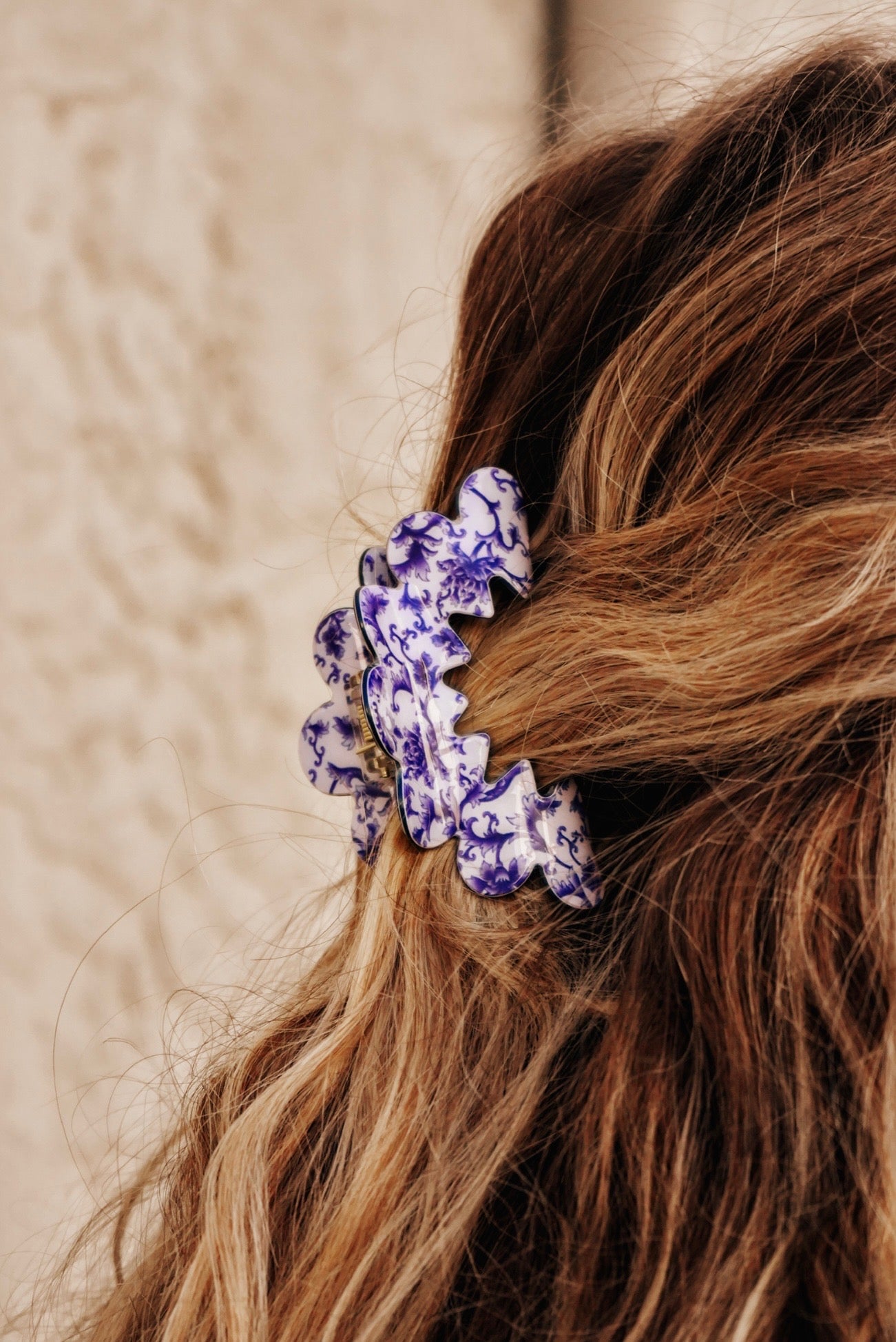 Wave Flowers Claw Clip