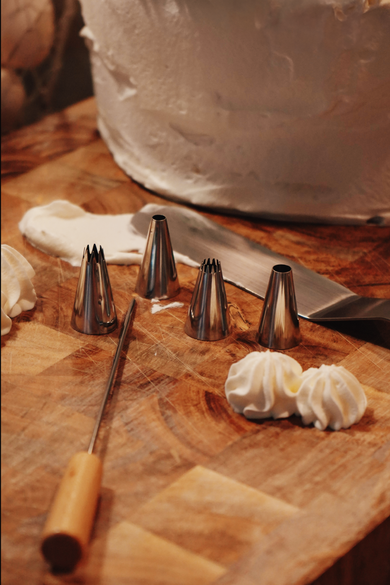 Cake Decorating Set Gift Book Box