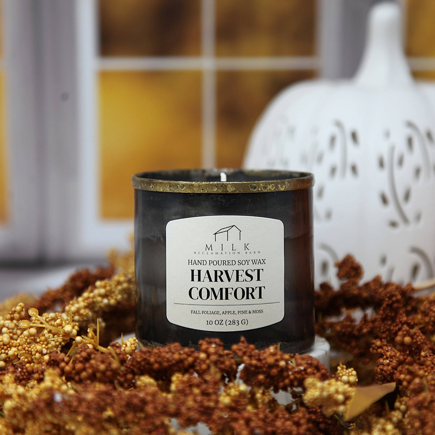 Lakeside Retreat Soy Candle | Rustic Barn Metal 10 oz