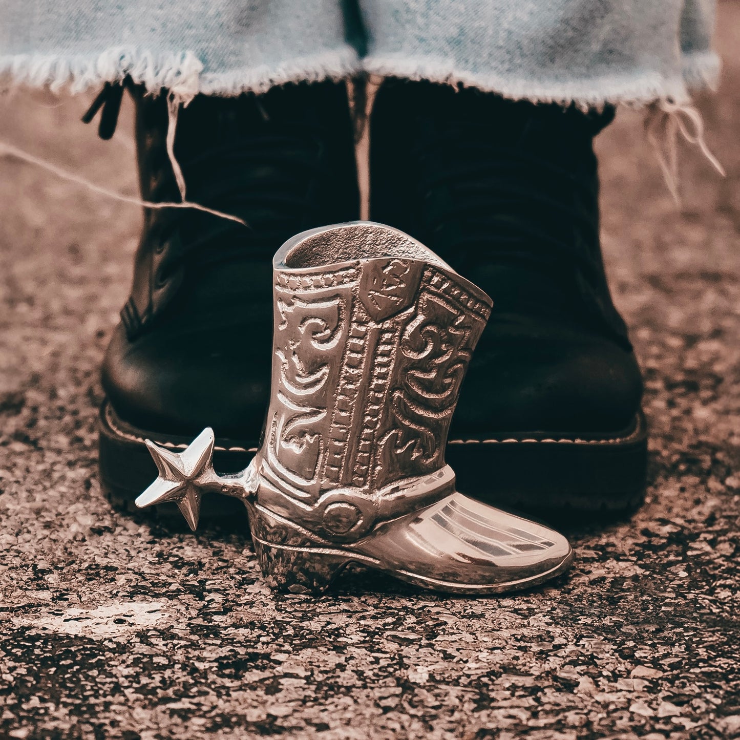 Nickel Etched Cowboy Boot Holder