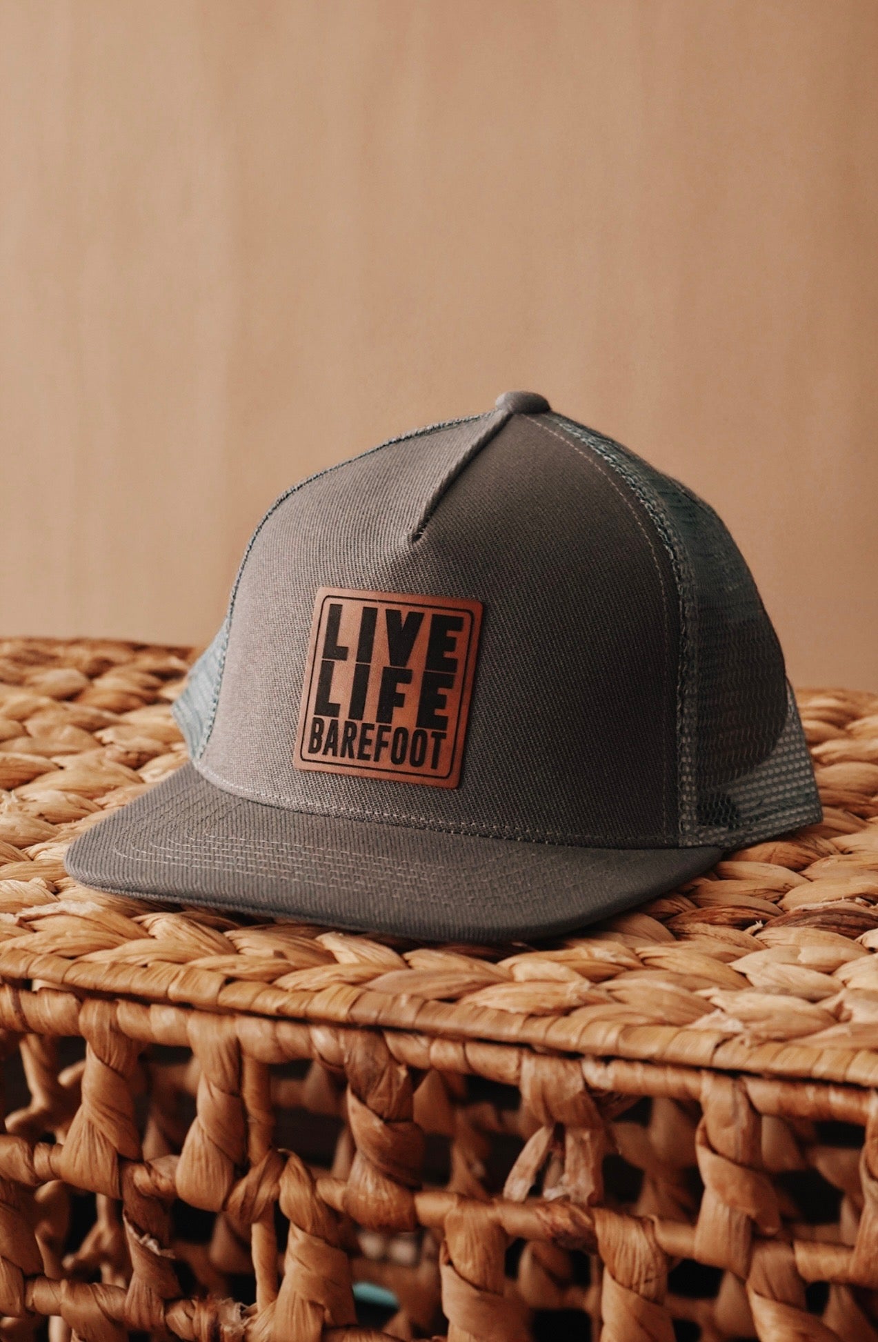 Live life Barefoot Kids Trucker Hat [Charcoal]