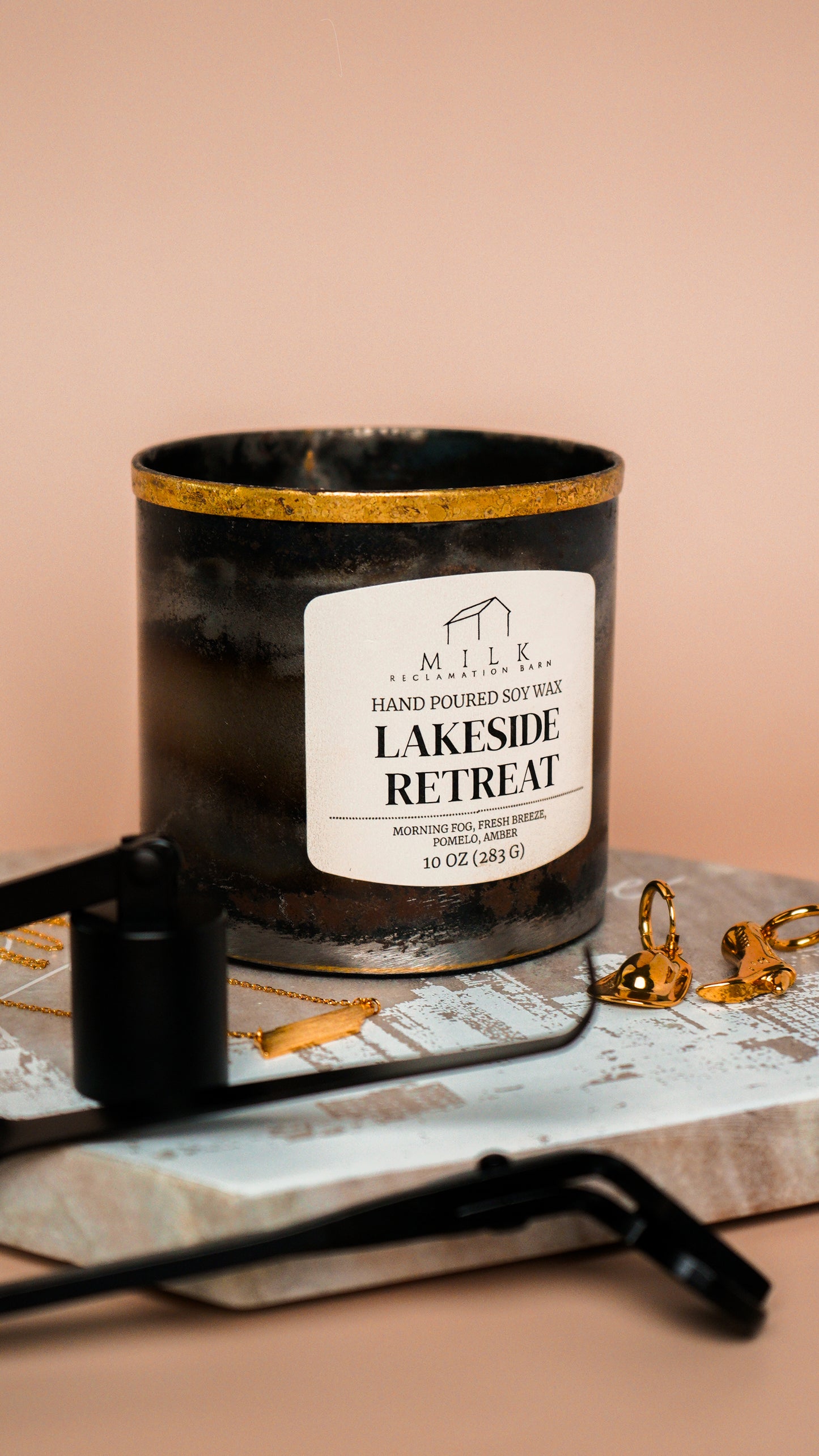 Lakeside Retreat Soy Candle | Rustic Barn Metal 10 oz