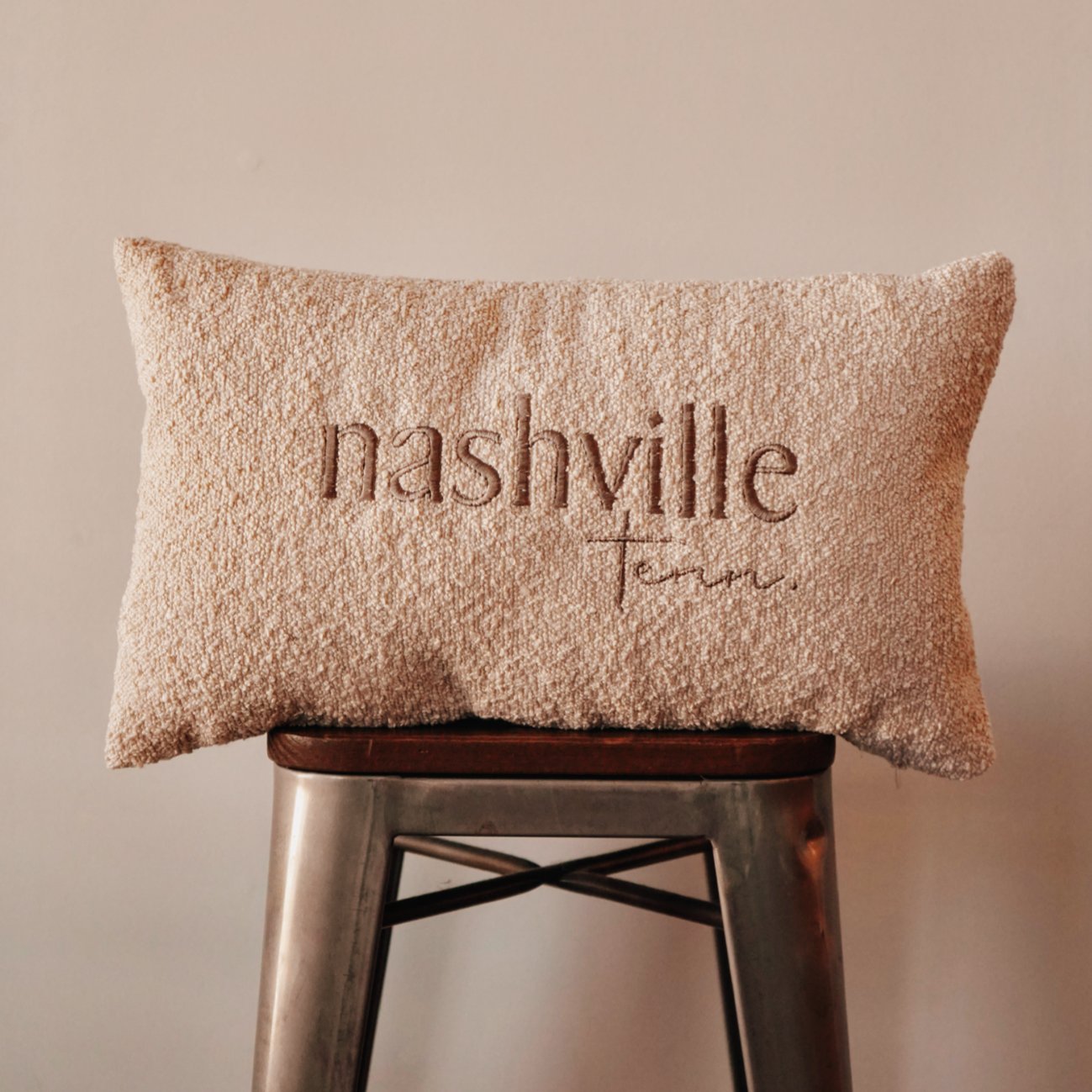 Nashville Textured Lumbar Pillow [Beige]