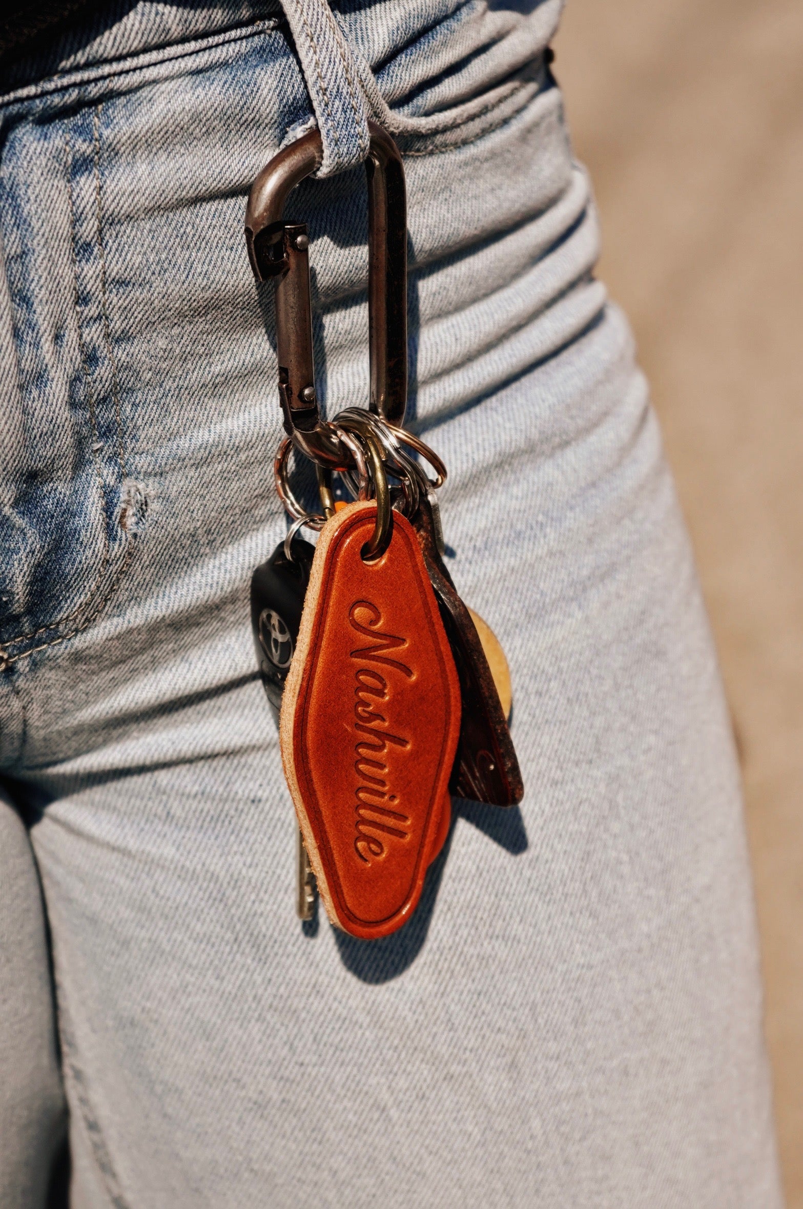 Nashville Script Genuine Leather Keychain – 615 Collection