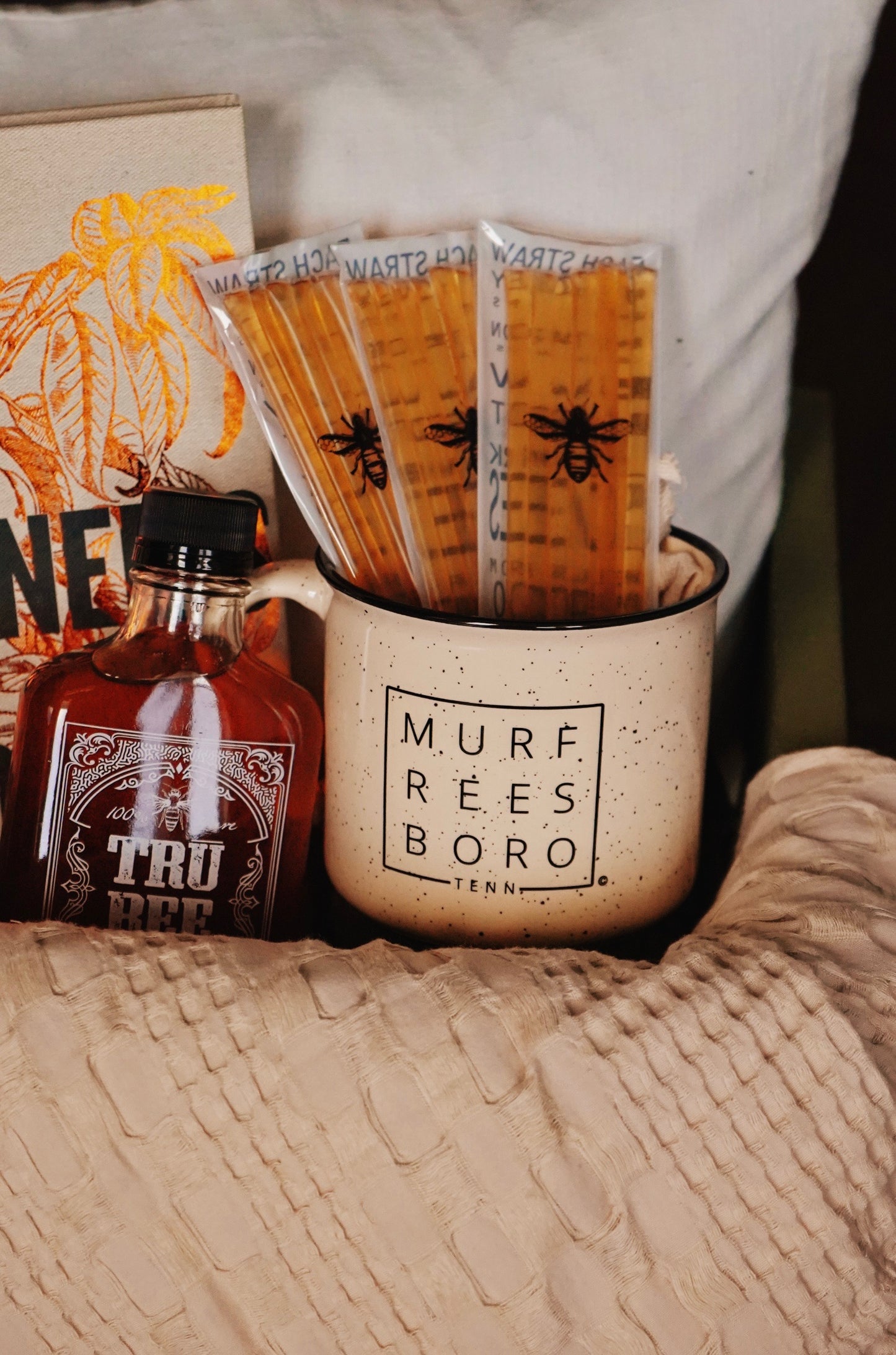 Murfreesboro Square© Campfire Mug [Almond]
