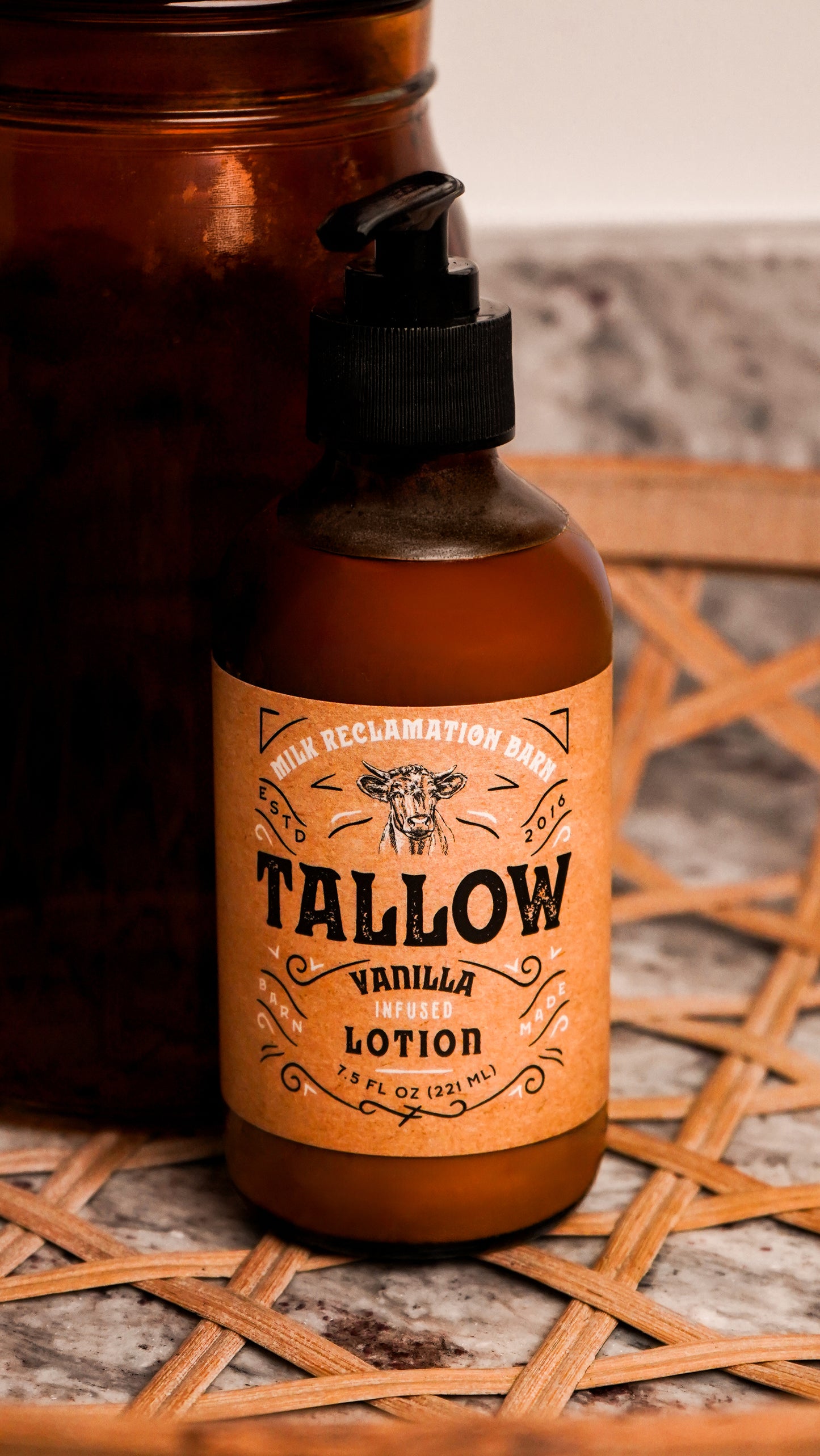 Vanilla Tallow Lotion | Body Cream 7.5 oz Bottle
