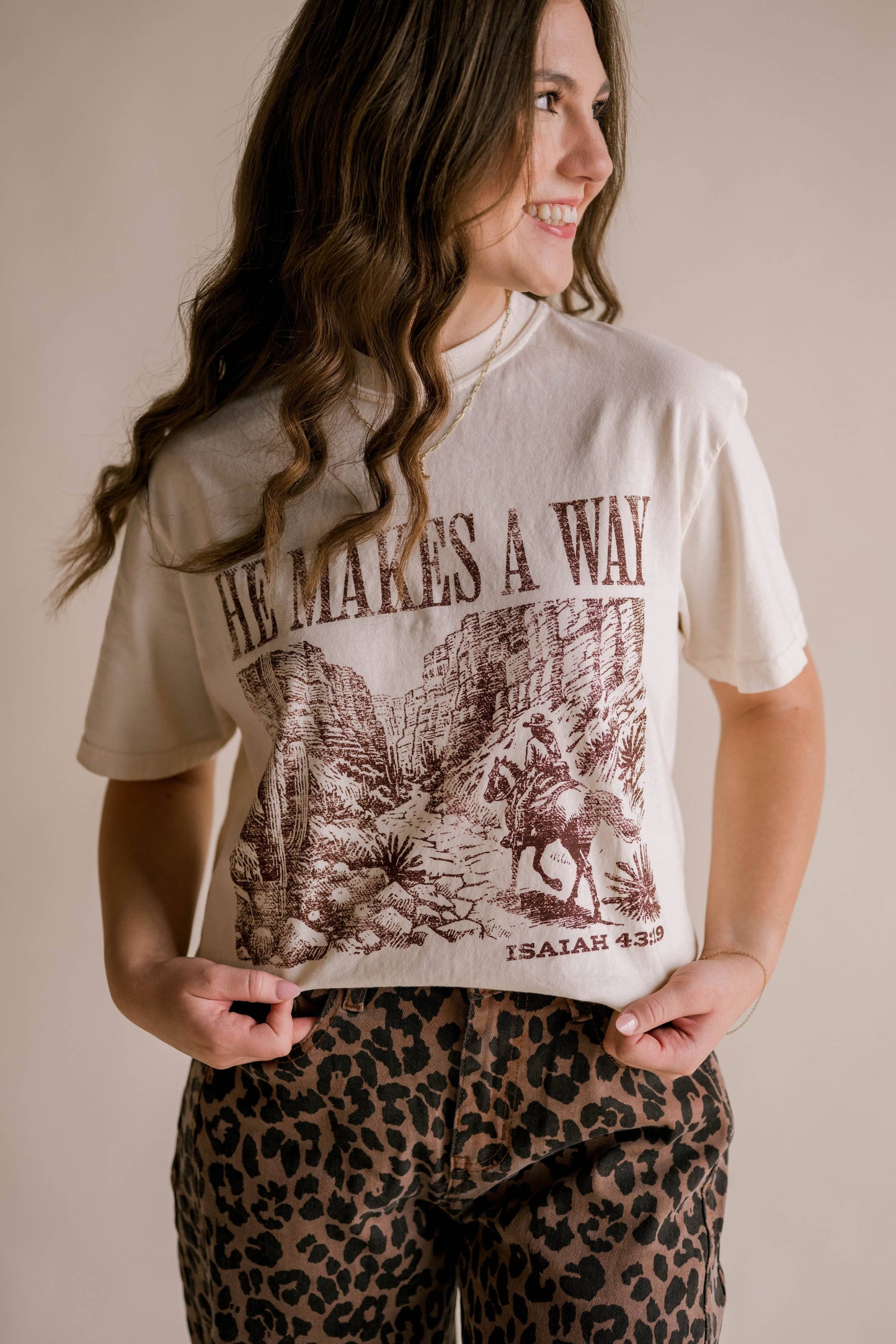 He Makes A Way Faith Tee [Ivory]