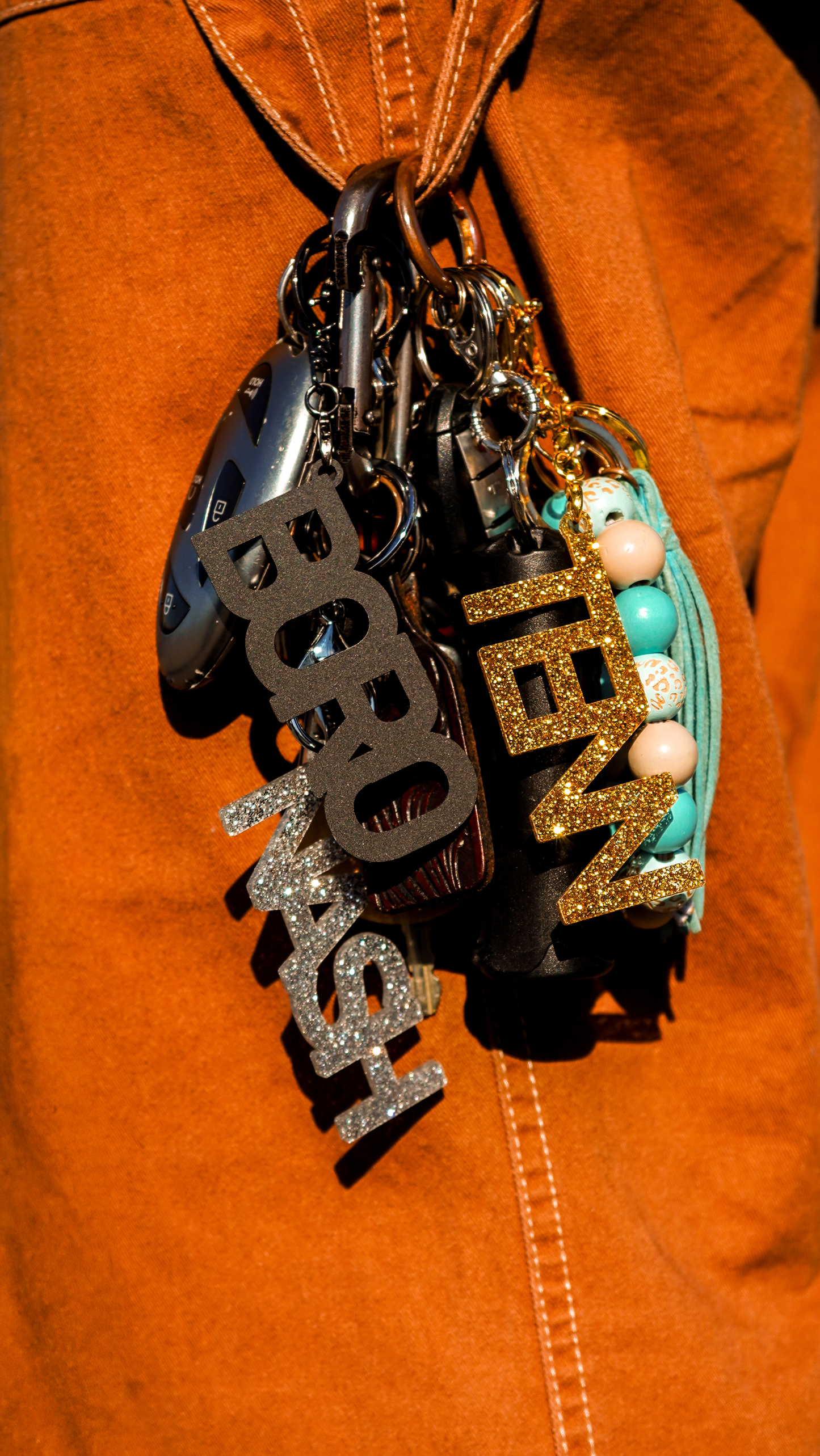 Nash Glitter Acrylic Keychain [Silver]