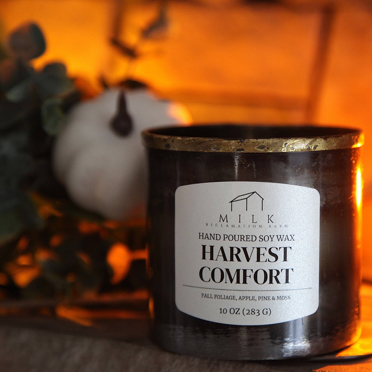 Lakeside Retreat Soy Candle | Rustic Barn Metal 10 oz
