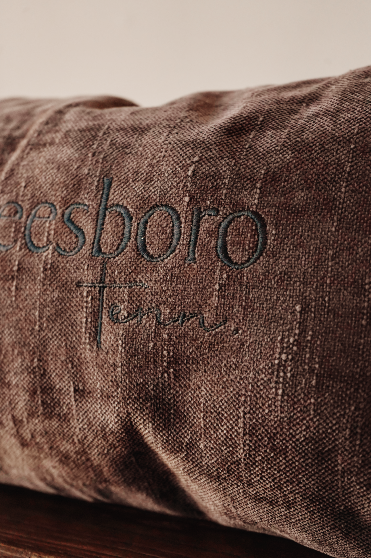 Murfreesboro Chenille Lumbar Pillow [Charcoal]