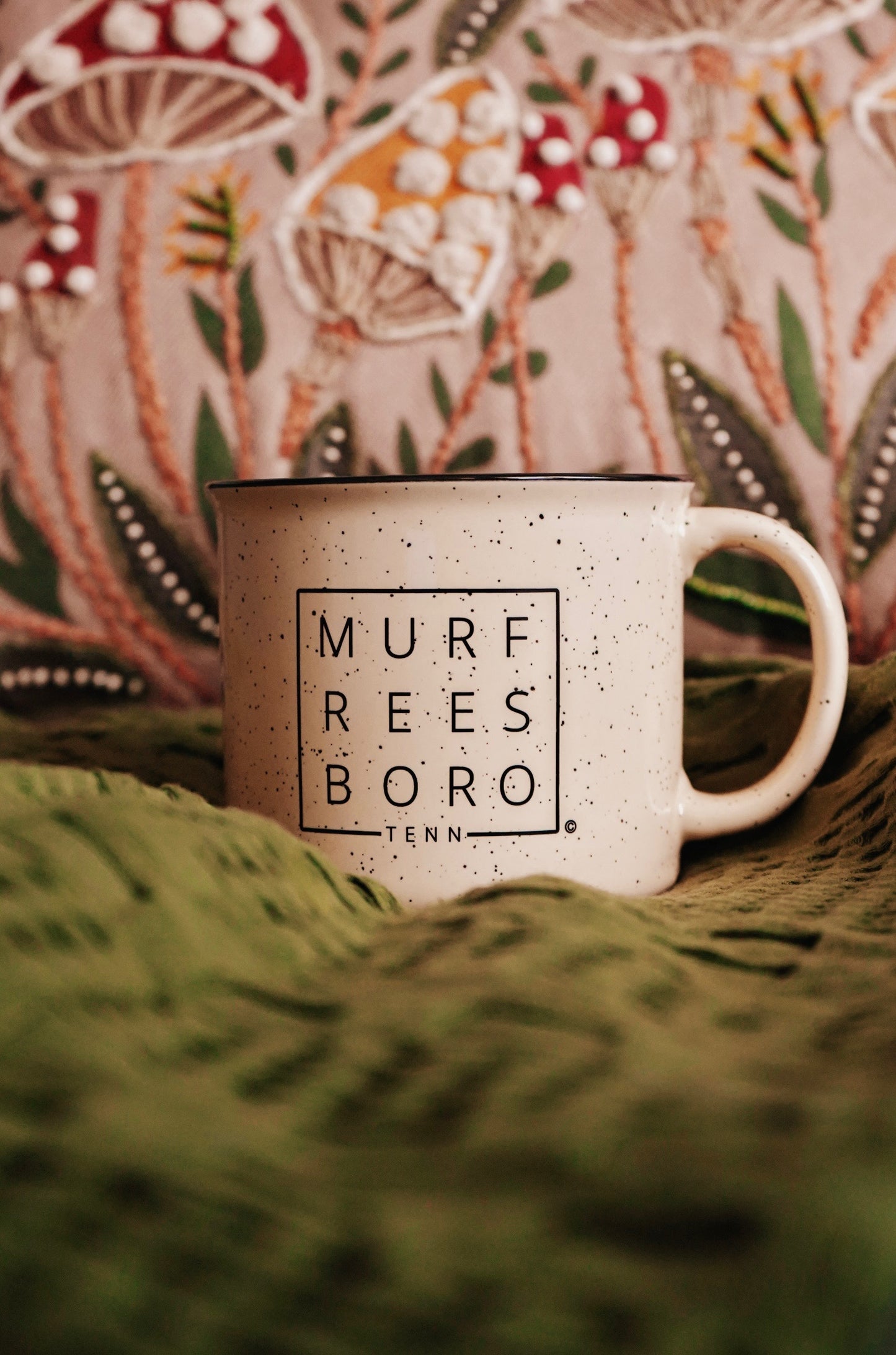 Murfreesboro Square© Campfire Mug [Almond]