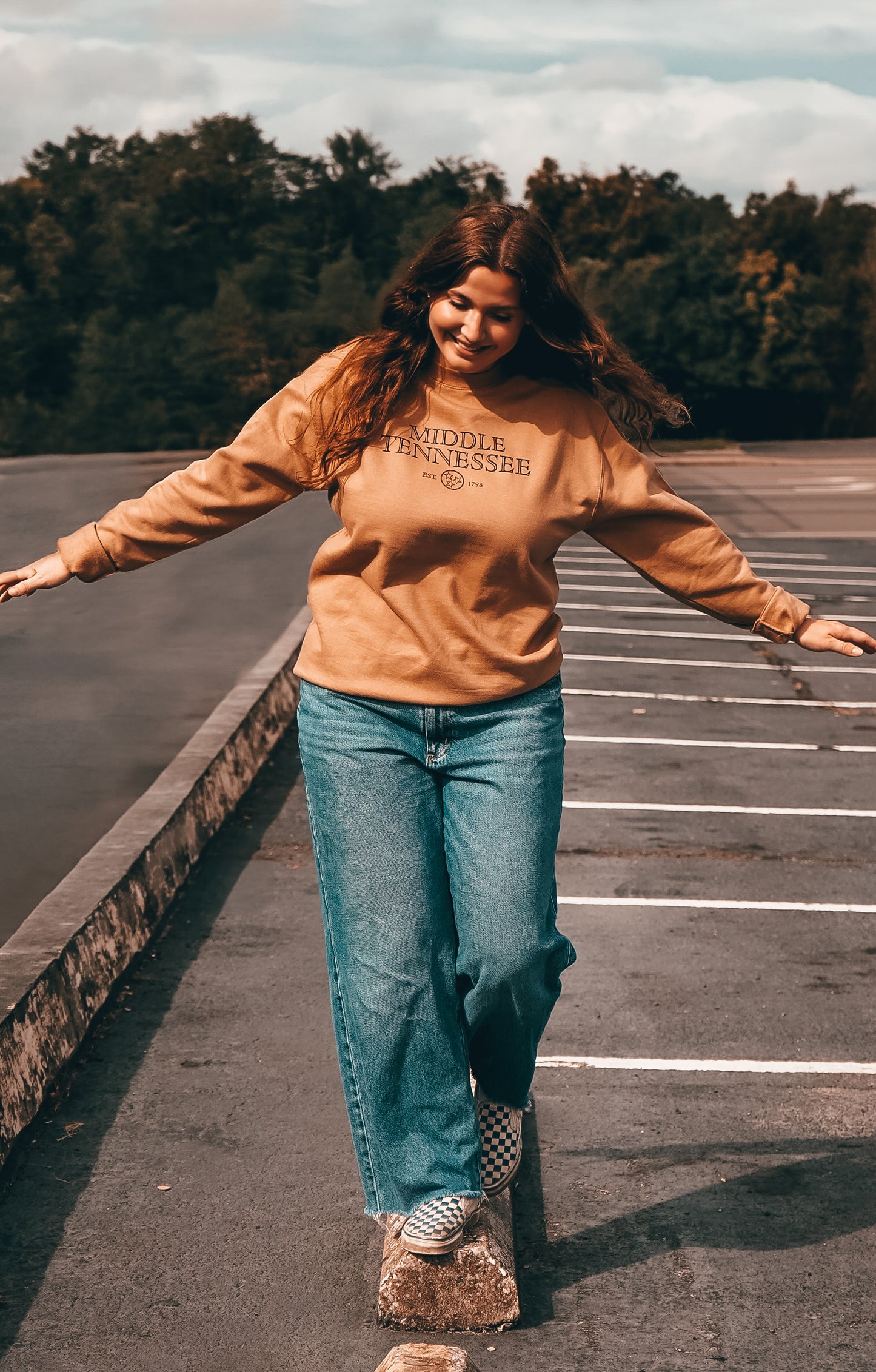 Middle Tennessee Sweatshirt [Sandstone]