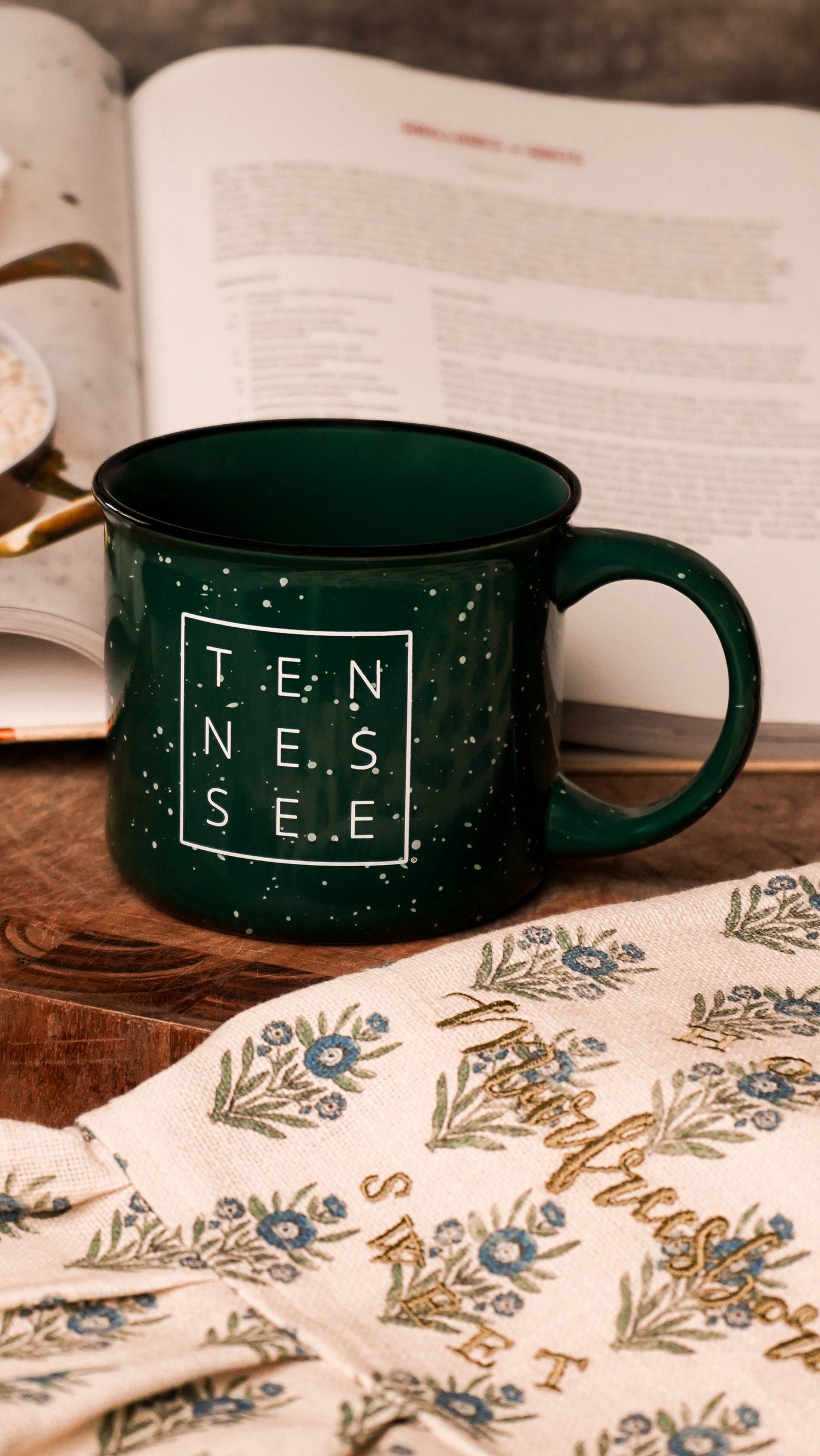 Tennessee Square© Campfire Mug | Speckled Ceramic Coffee Cup [Emerald]