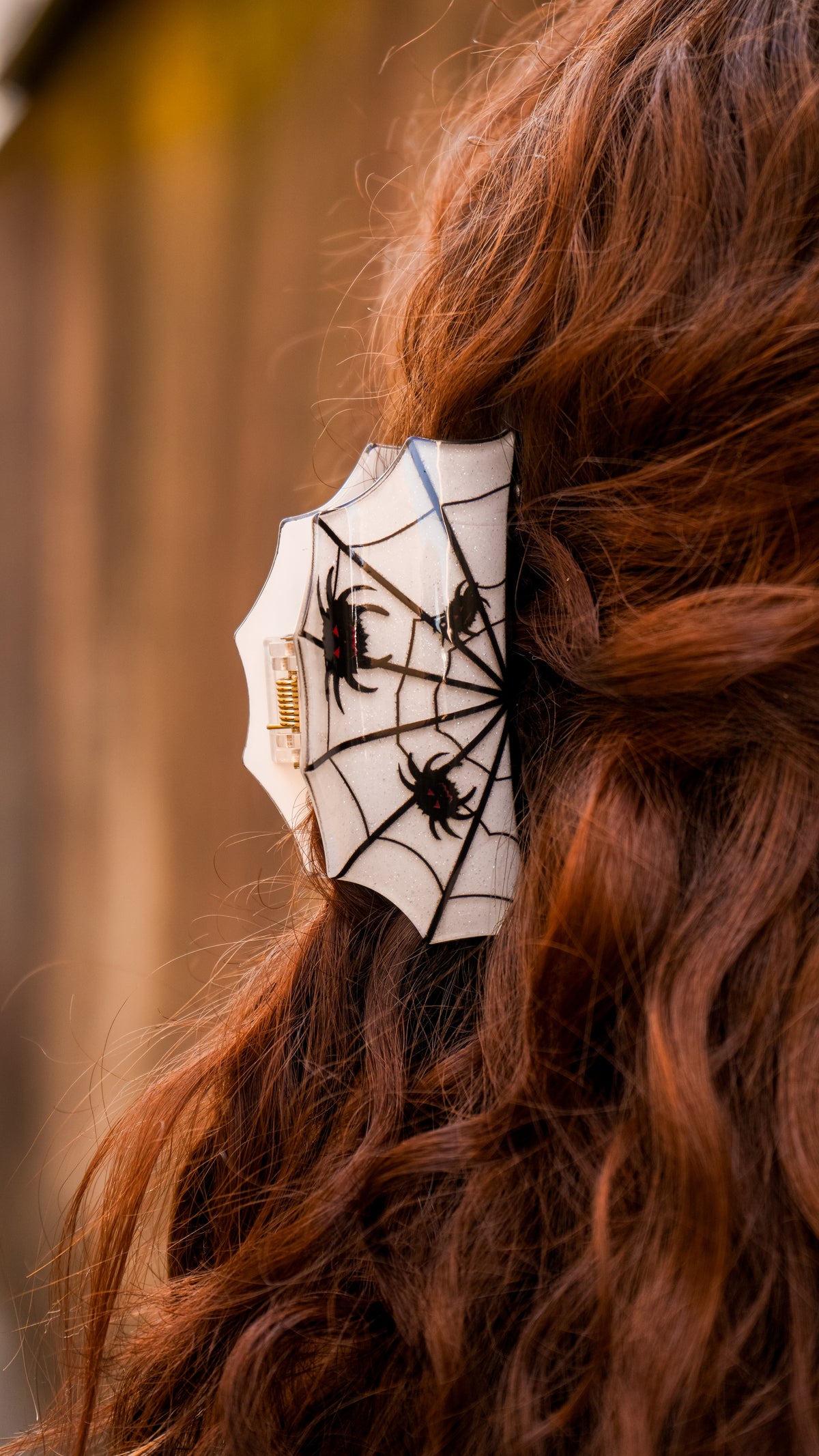 Spider Web Claw Clip