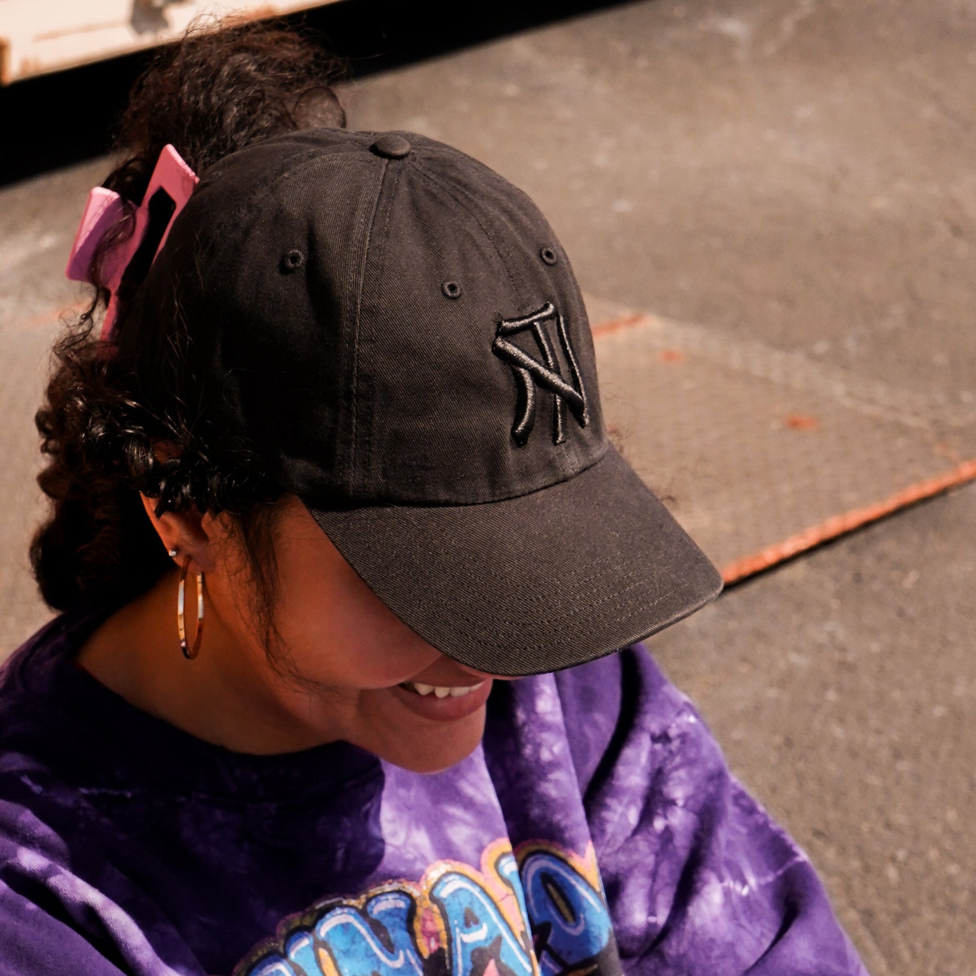 TN Puff Embroidery Classic Ball Cap [Black]