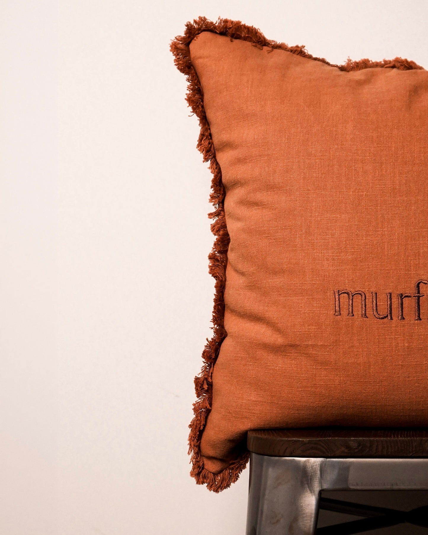 Tone on Tone Fringe Murfreesboro Pillow Large [Rust]