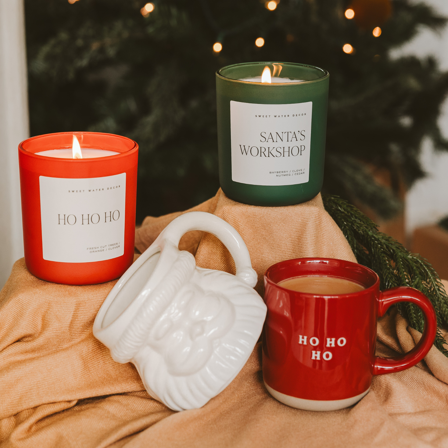 Vintage Santa Mug [White]