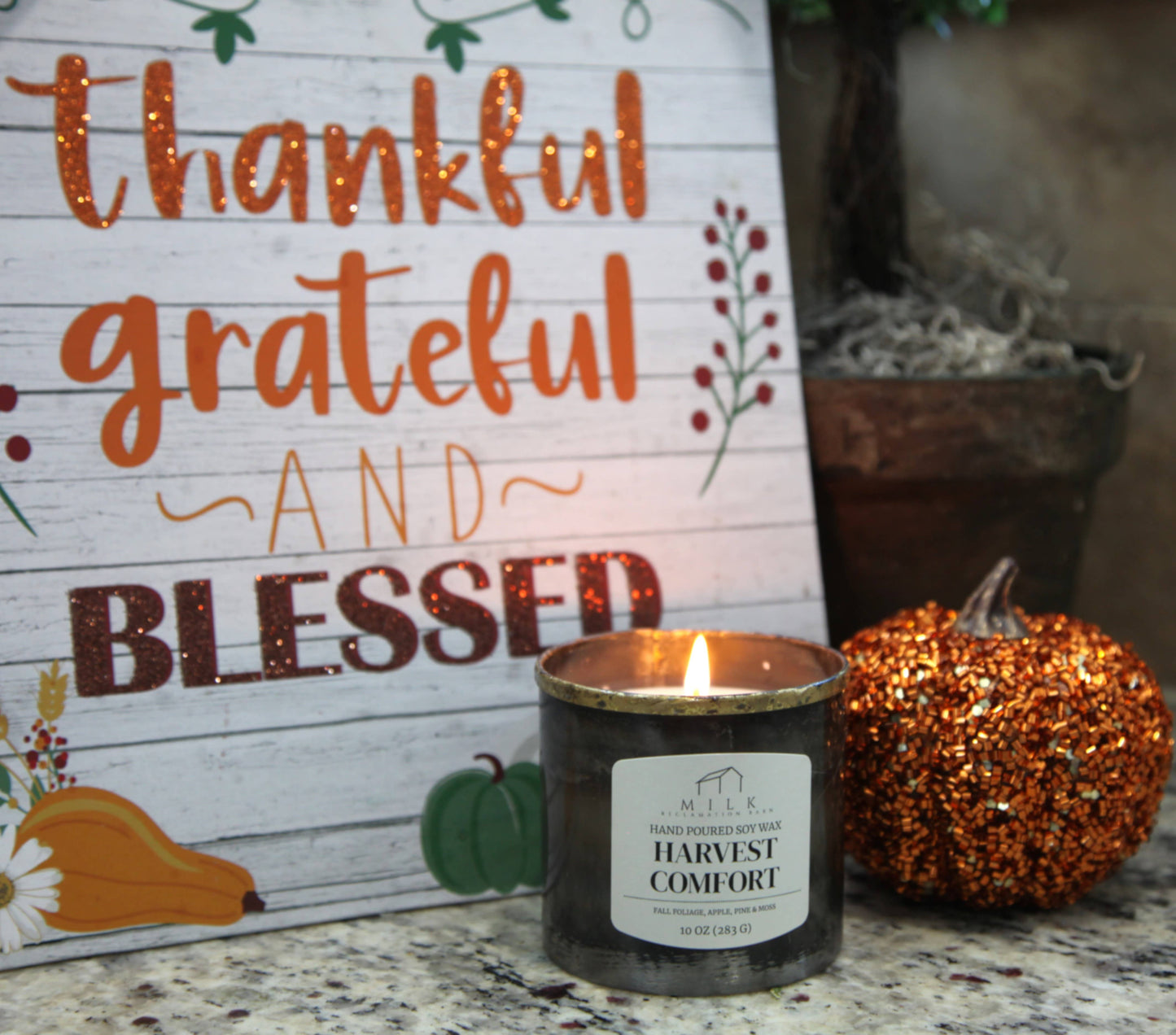Lakeside Retreat Soy Candle | Rustic Barn Metal 10 oz