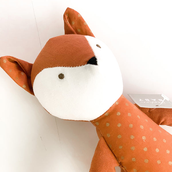 Dotted Fox